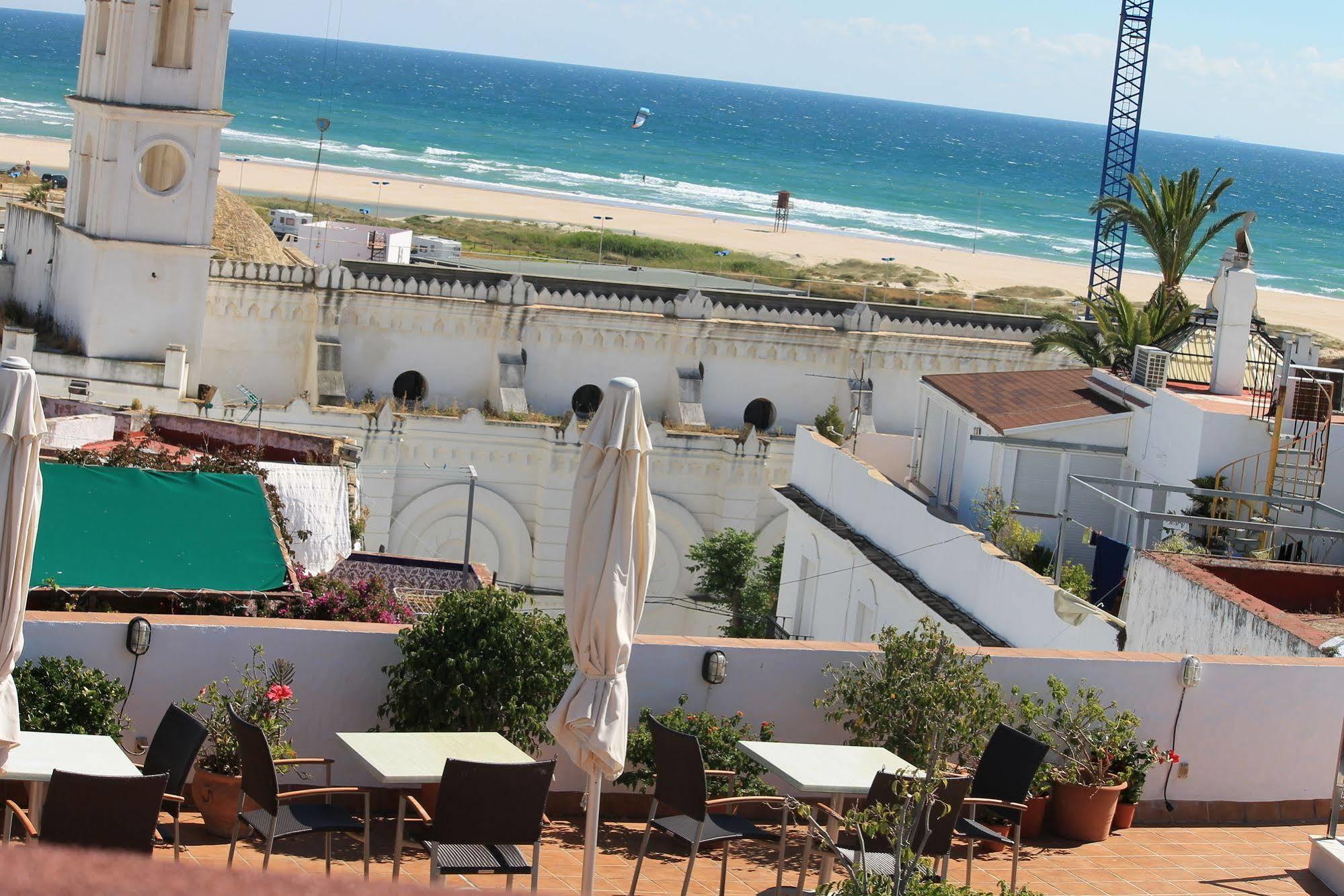 Hotel Almadraba Conil à Conil De La Frontera Extérieur photo